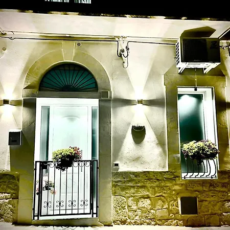 Casa N'amuri * Scicli